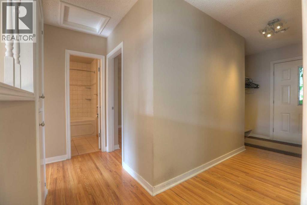 Single Family House Bungalow for Sale in  B Street NW Parkdale Calgary 