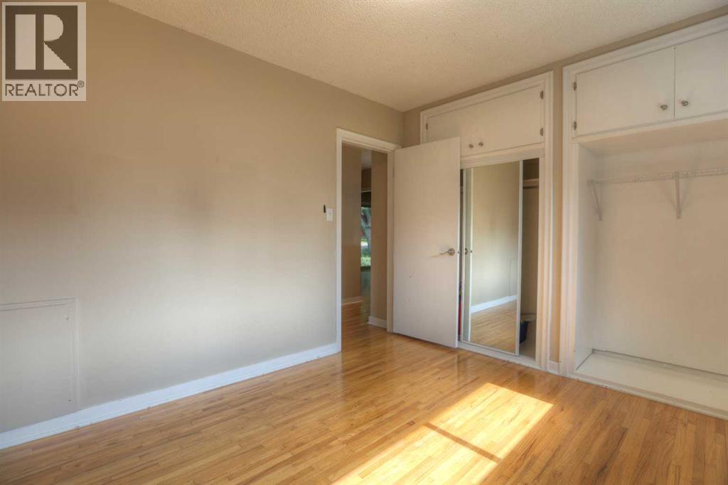 Single Family House Bungalow for Sale in  B Street NW Parkdale Calgary 