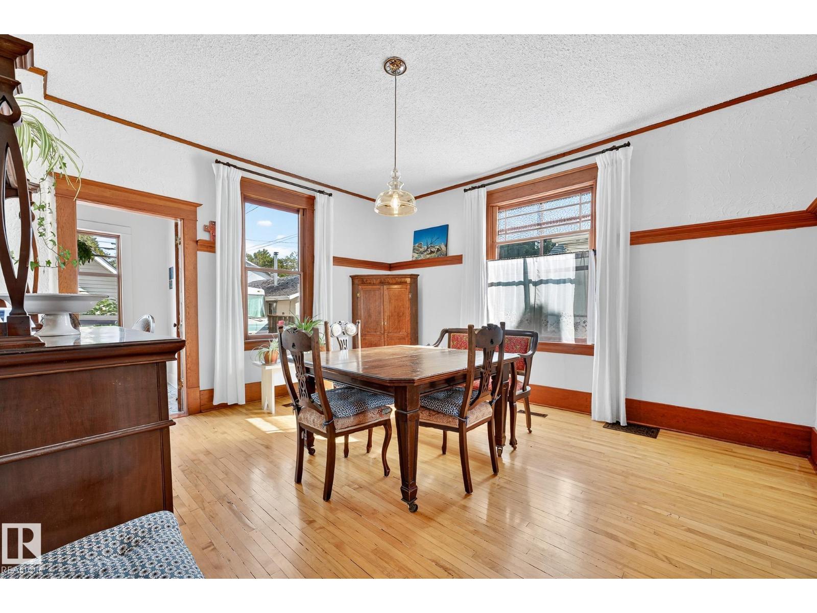 Photo 44 of 9120 80 Av Nw, Edmonton AB