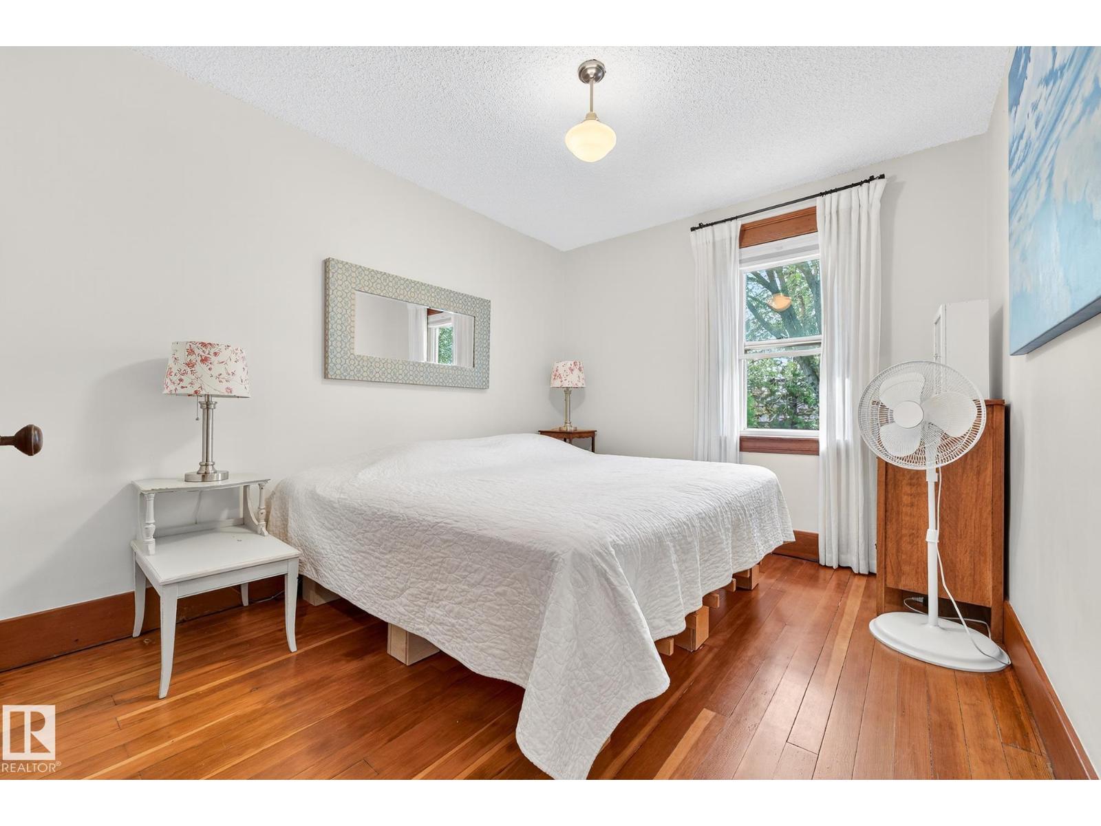 Photo 48 of 9120 80 Av Nw, Edmonton AB