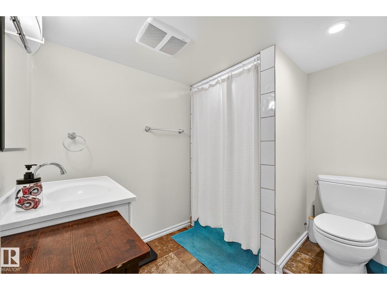 Photo 22 of 9120 80 Av Nw, Edmonton AB