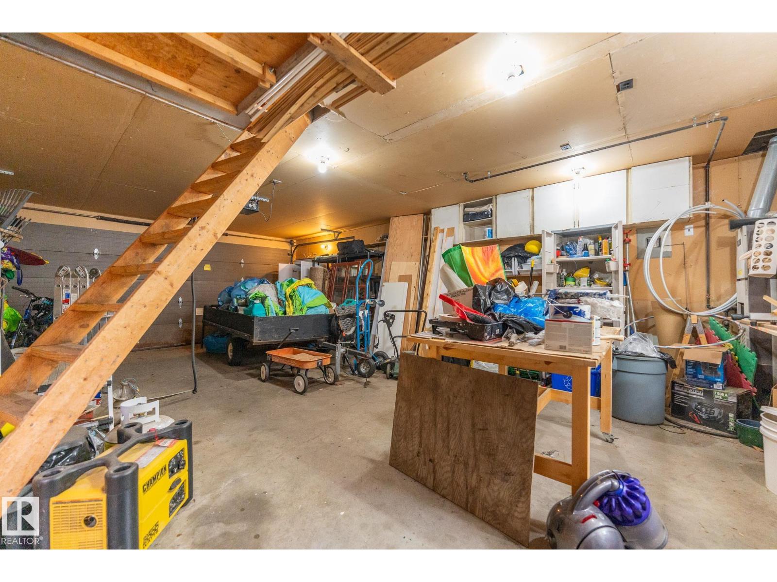 Photo 35 of 9120 80 Av Nw, Edmonton AB