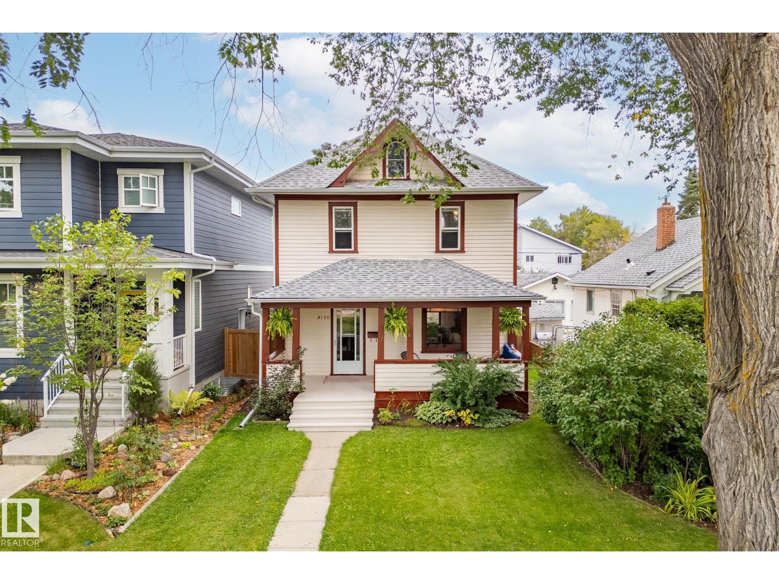Photo 8 of 9120 80 Av Nw, Edmonton AB