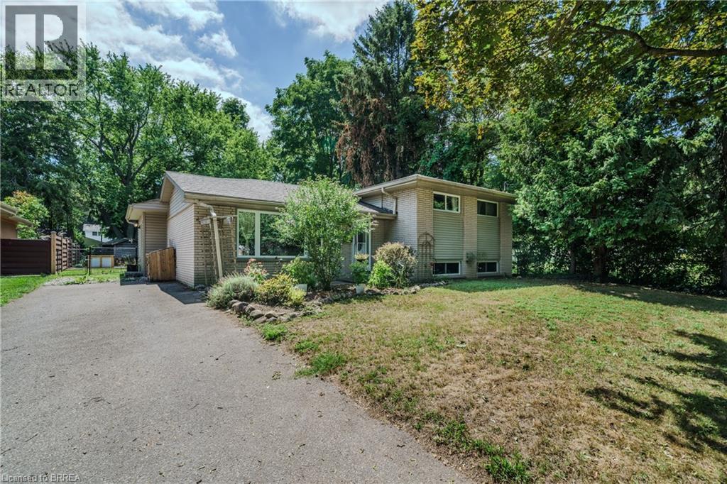 Photo 19 of 58 Kinnard Road, Brantford ON