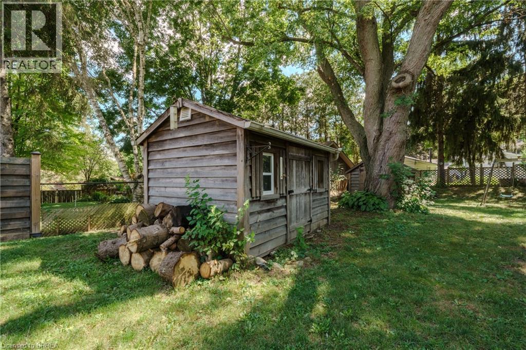 Photo 5 of 58 Kinnard Road, Brantford ON