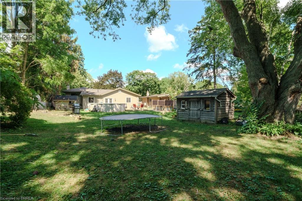 Photo 17 of 58 Kinnard Road, Brantford ON