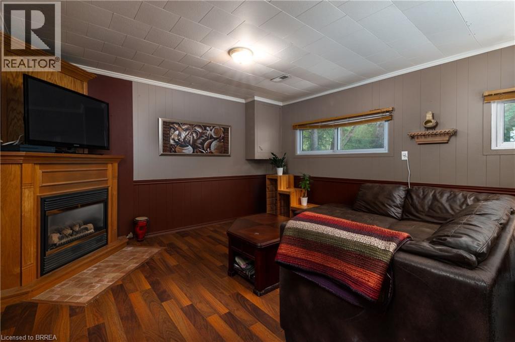 Photo 35 of 58 Kinnard Road, Brantford ON