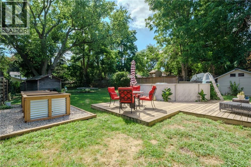 Photo 16 of 58 Kinnard Road, Brantford ON