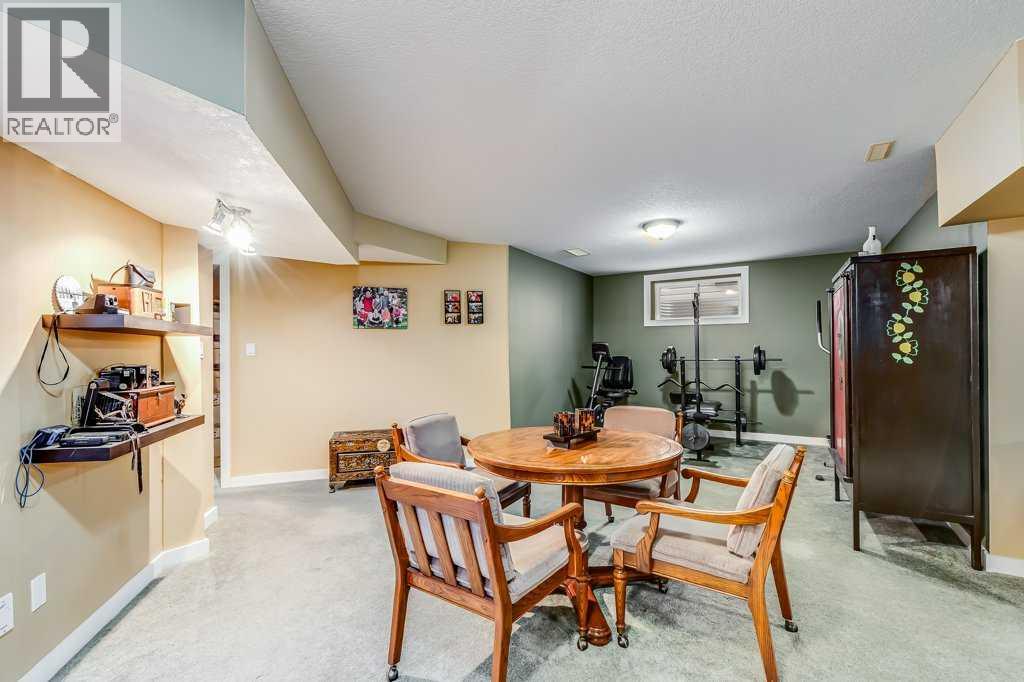Single Family House for Sale in  Chapala Square SE Chaparral Calgary 