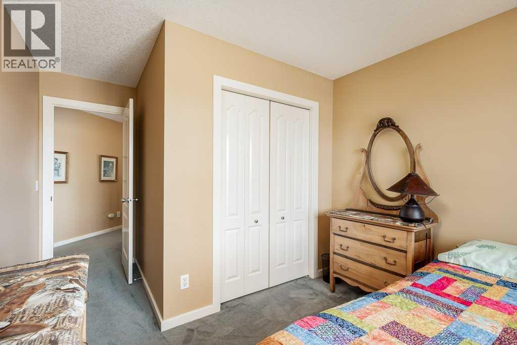 Single Family House for Sale in  Chapala Square SE Chaparral Calgary 
