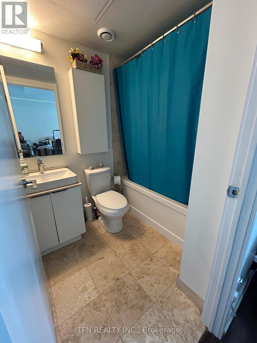 Photo 16 of 3602 14 York Street, Toronto ON