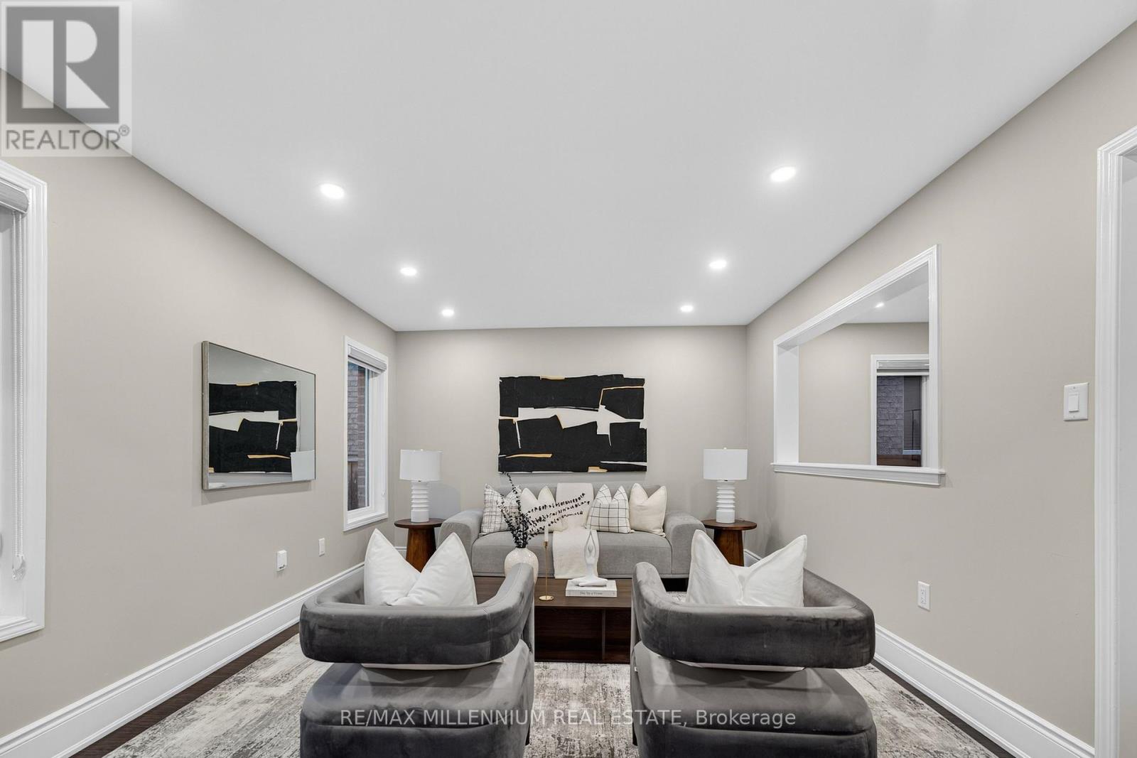 Photo 10 of 66 Armstrong Crescent, Bradford West Gwillimbury ON