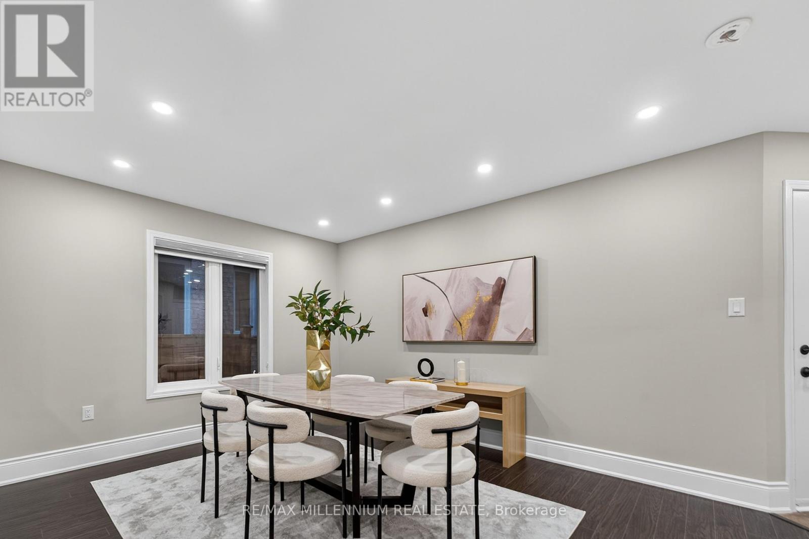 Photo 12 of 66 Armstrong Crescent, Bradford West Gwillimbury ON