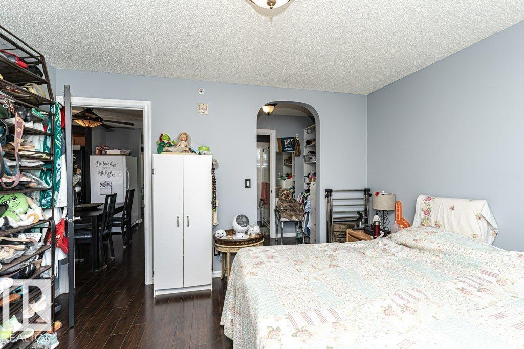 Photo 14 of 402 13830 150 Av Nw, Edmonton AB