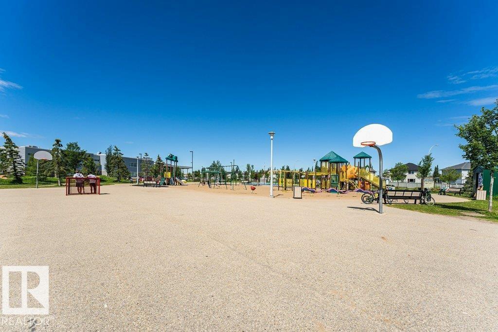 Photo 24 of 402 13830 150 Av Nw, Edmonton AB