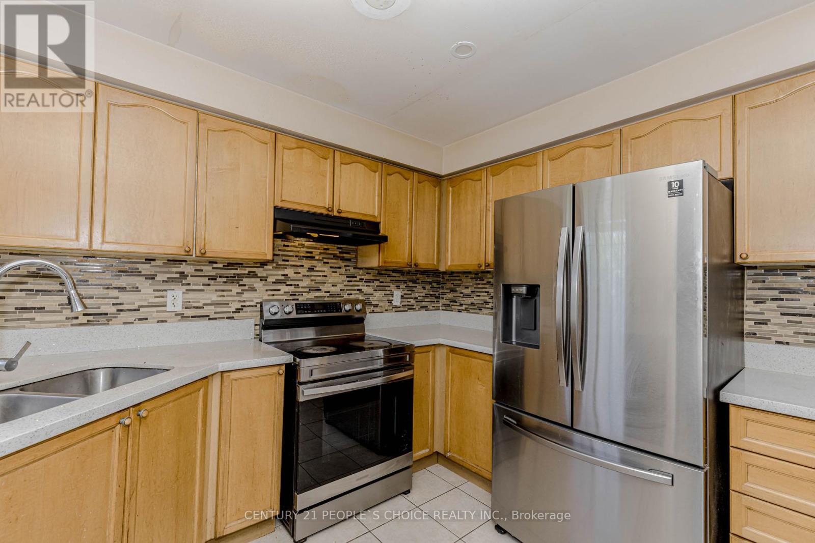 Photo 13 of 57 Herdwick Street, Brampton ON