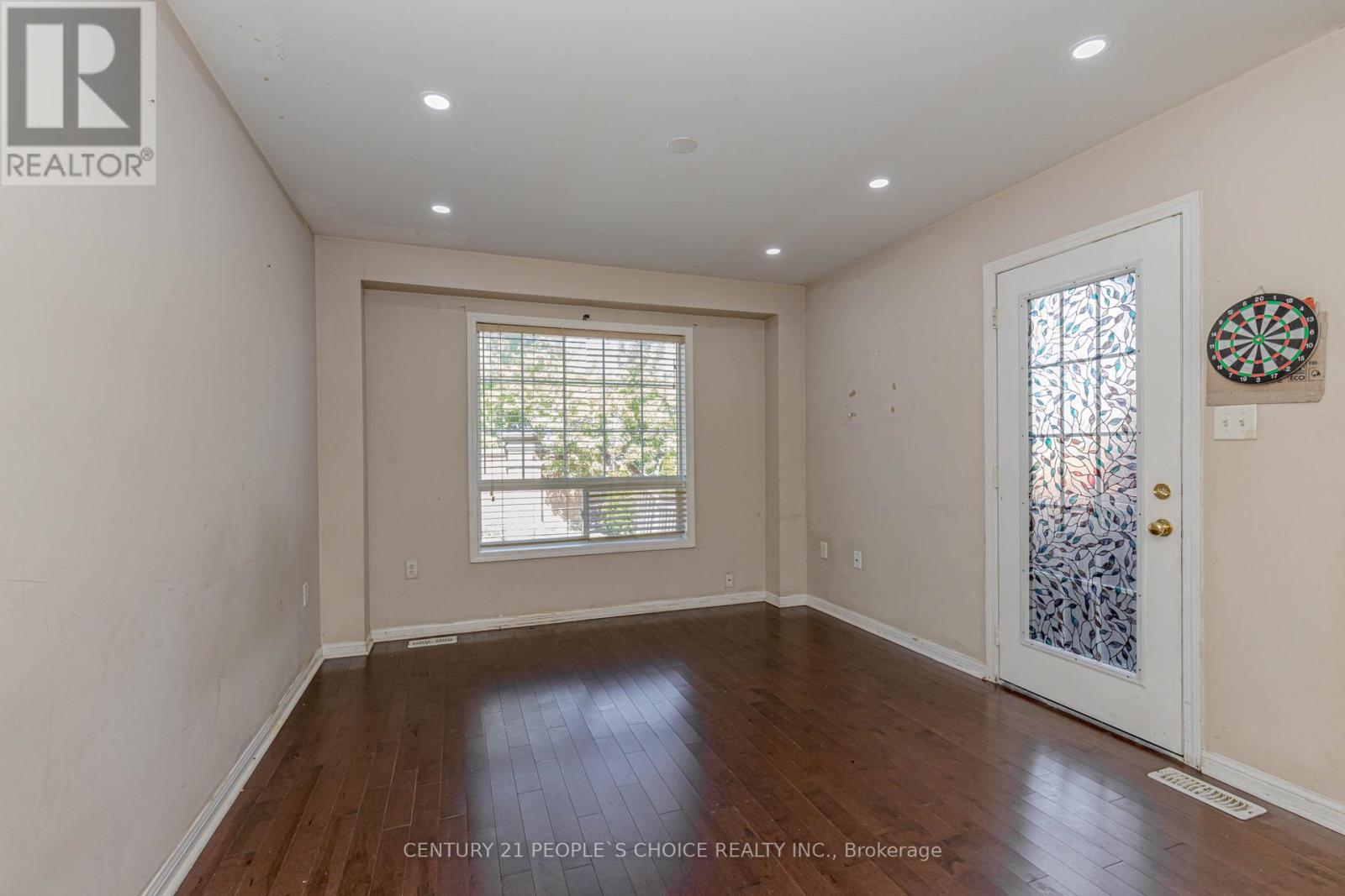 Photo 16 of 57 Herdwick Street, Brampton ON