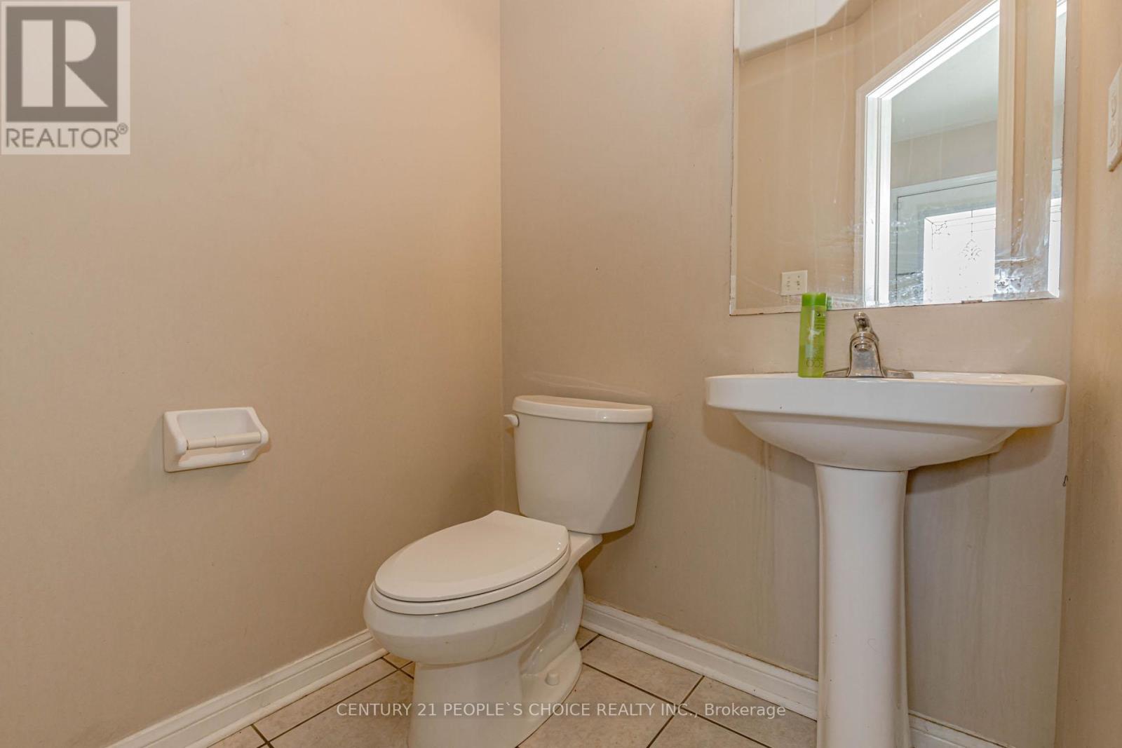Photo 18 of 57 Herdwick Street, Brampton ON