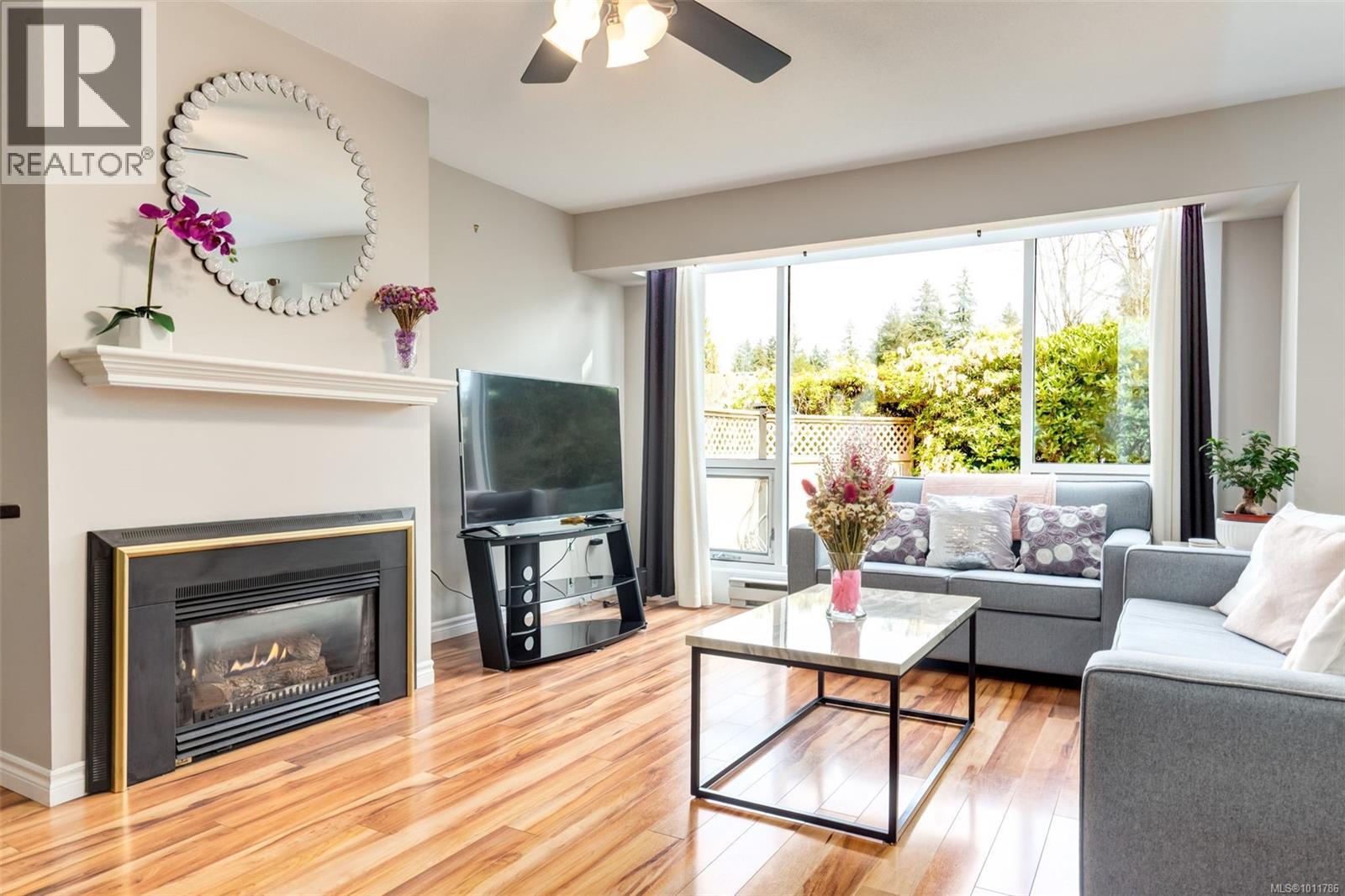 Photo 12 of 6027 Jakes Pl, Nanaimo BC
