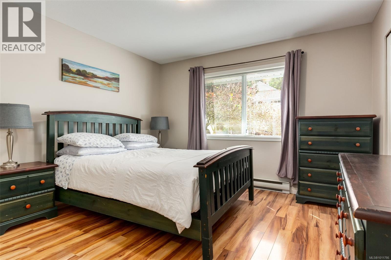 Photo 17 of 6027 Jakes Pl, Nanaimo BC