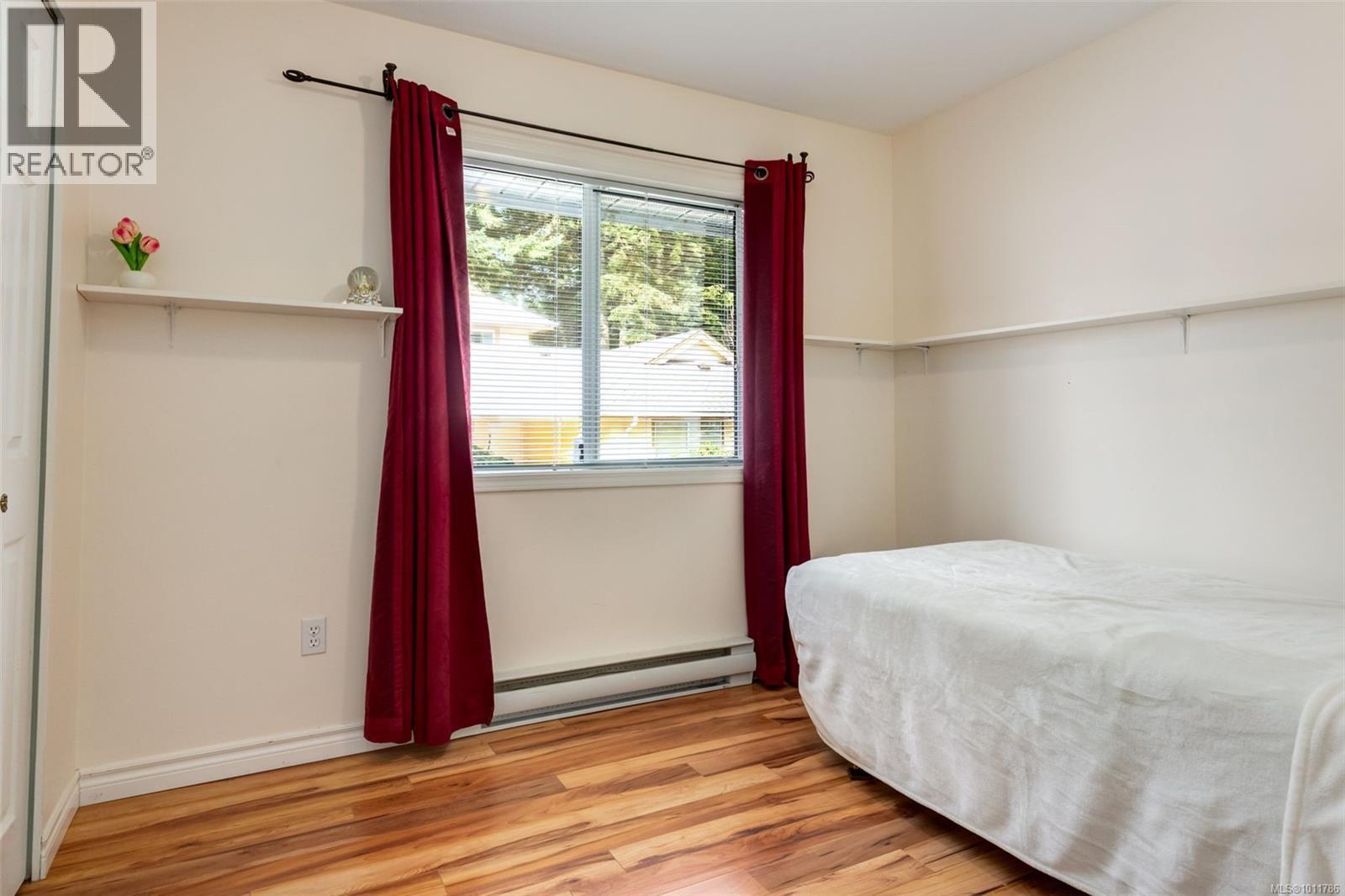 Photo 22 of 6027 Jakes Pl, Nanaimo BC