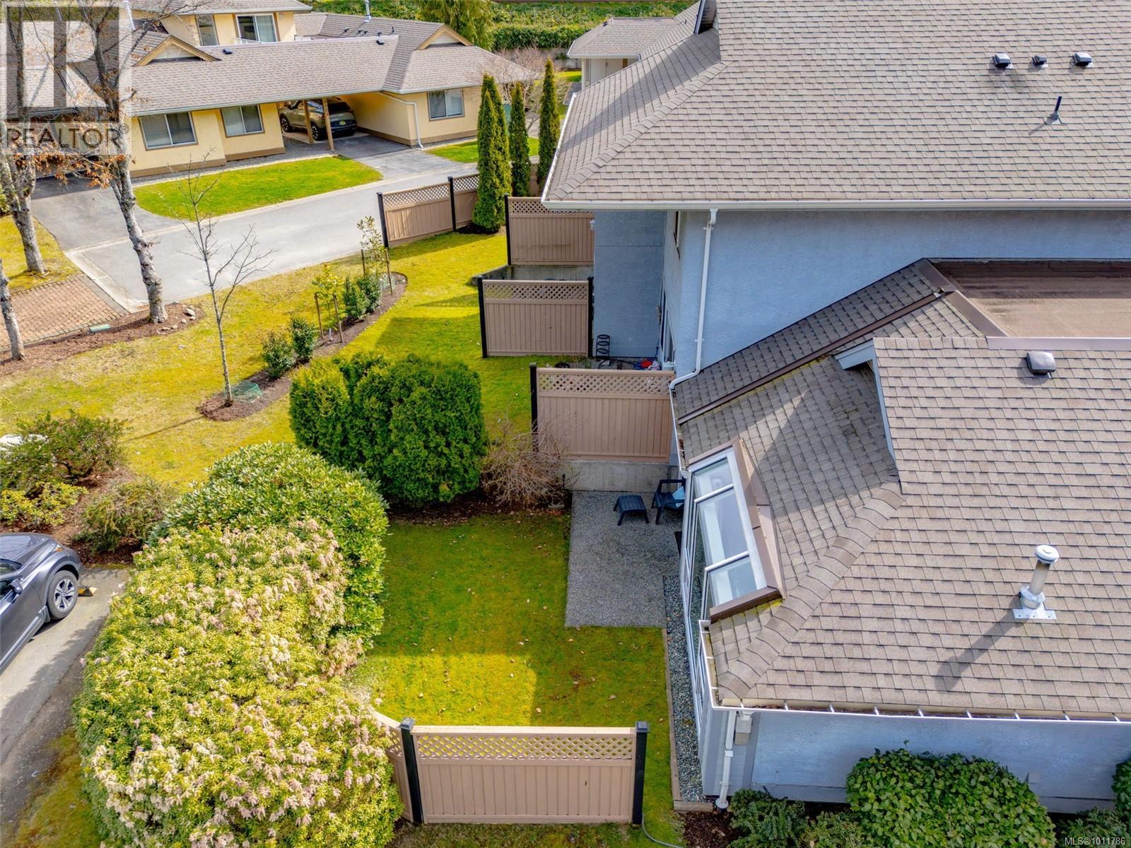 Photo 33 of 6027 Jakes Pl, Nanaimo BC