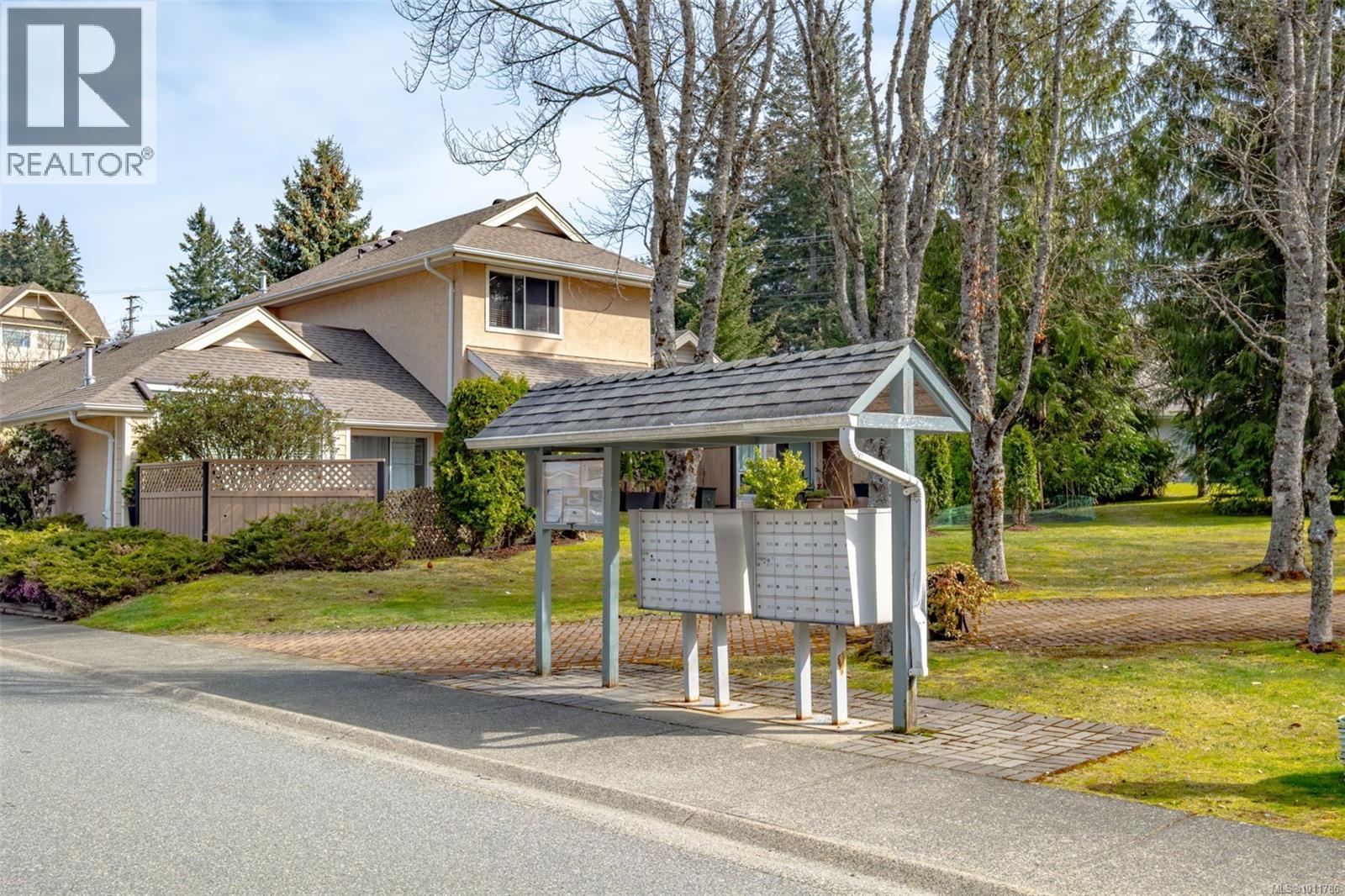 Photo 36 of 6027 Jakes Pl, Nanaimo BC