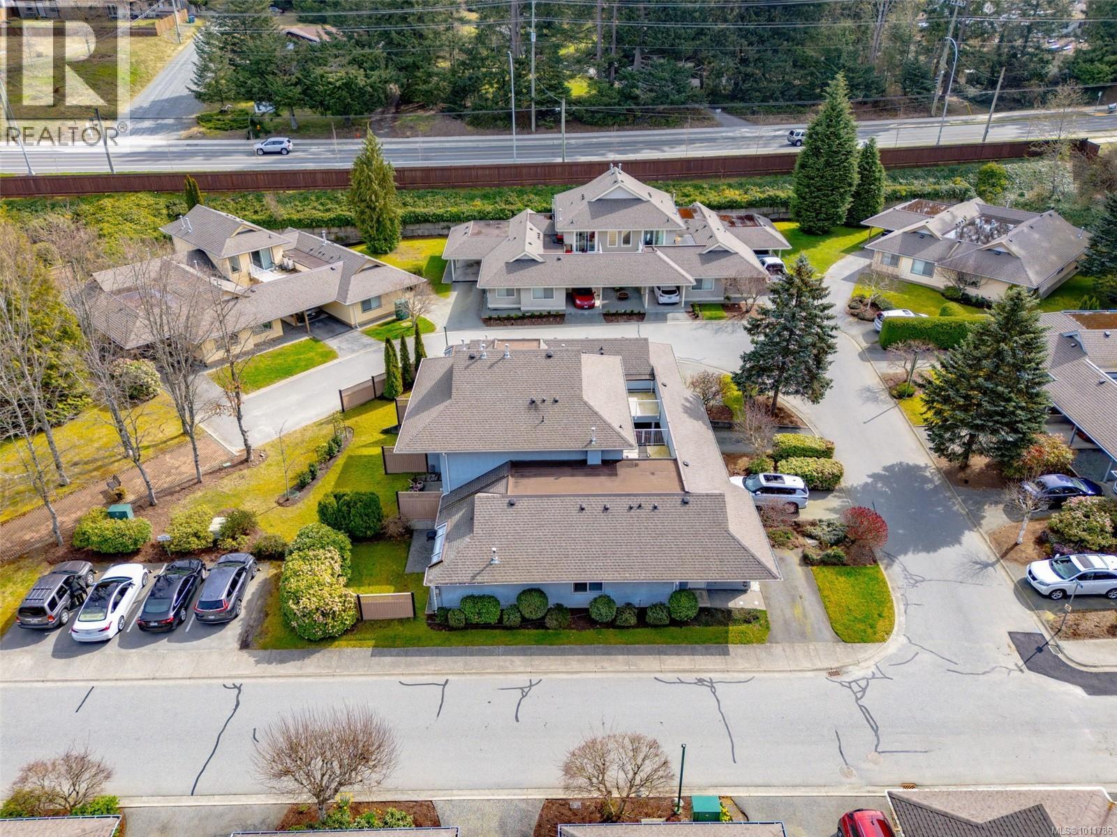 Photo 37 of 6027 Jakes Pl, Nanaimo BC