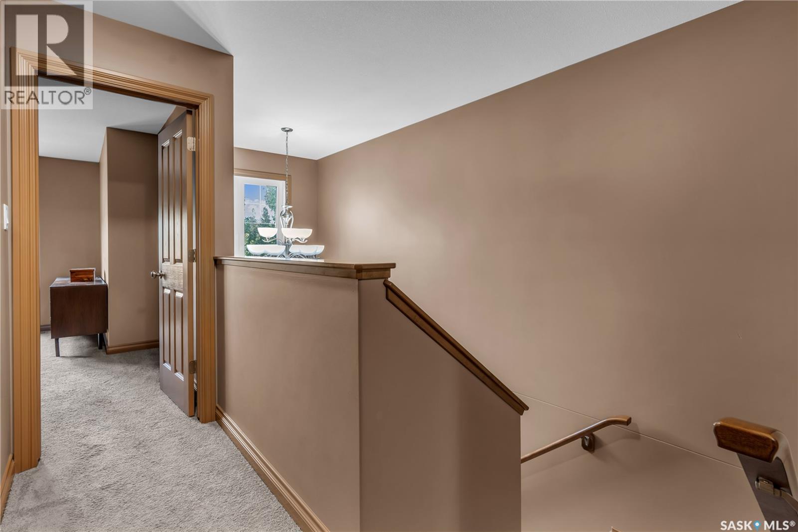 Single Family House 2 Level for Sale in  nd AVENUE Regina 