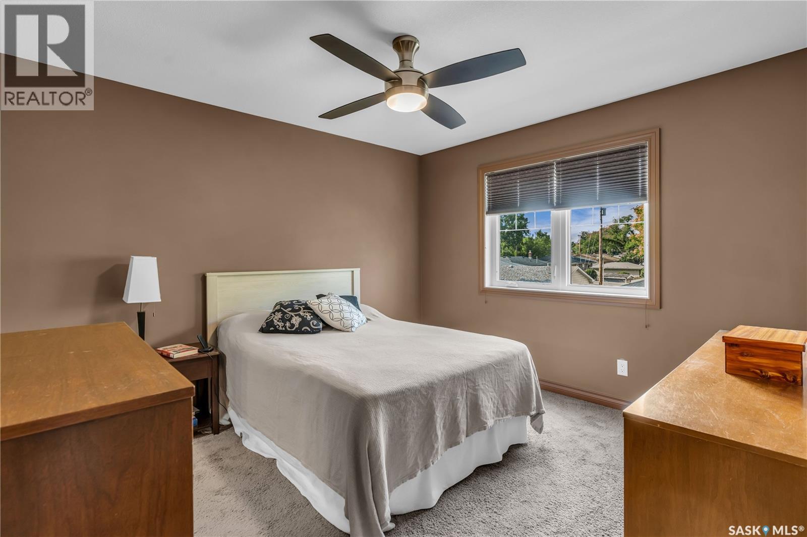 Single Family House 2 Level for Sale in  nd AVENUE Regina 