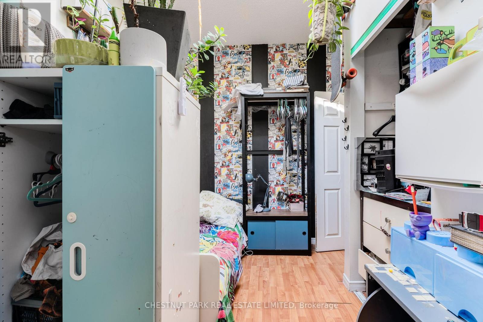 Photo 19 of 200 Ossington Avenue, Toronto ON
