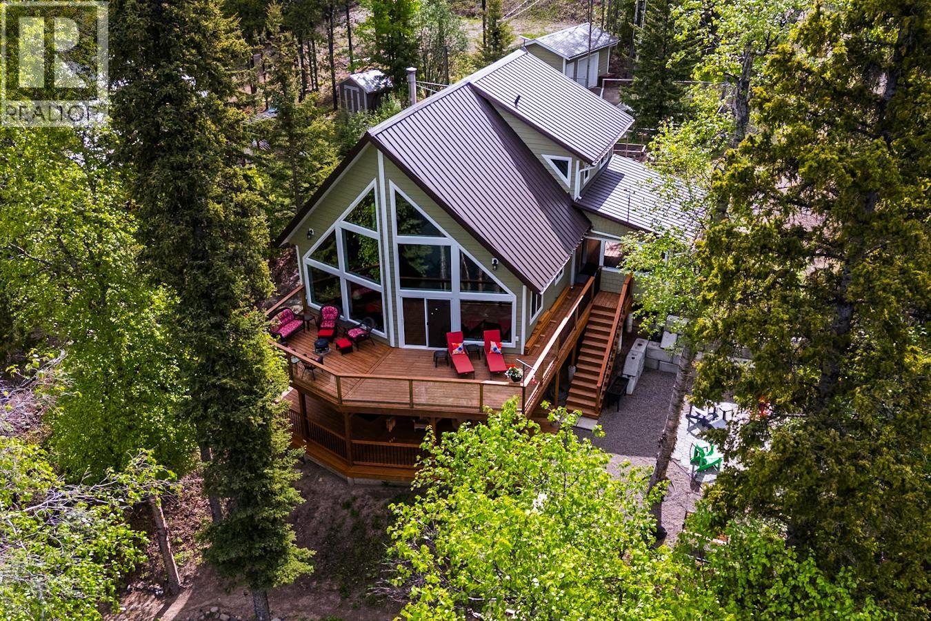 Photo 1 of 57700 S Somerset Drive, Cluculz Lake BC