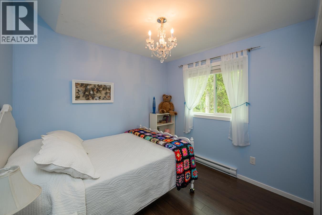 Photo 18 of 57700 S Somerset Drive, Cluculz Lake BC
