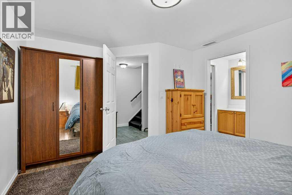 Photo 30 of 7 Strathearn Rise Sw, Calgary AB