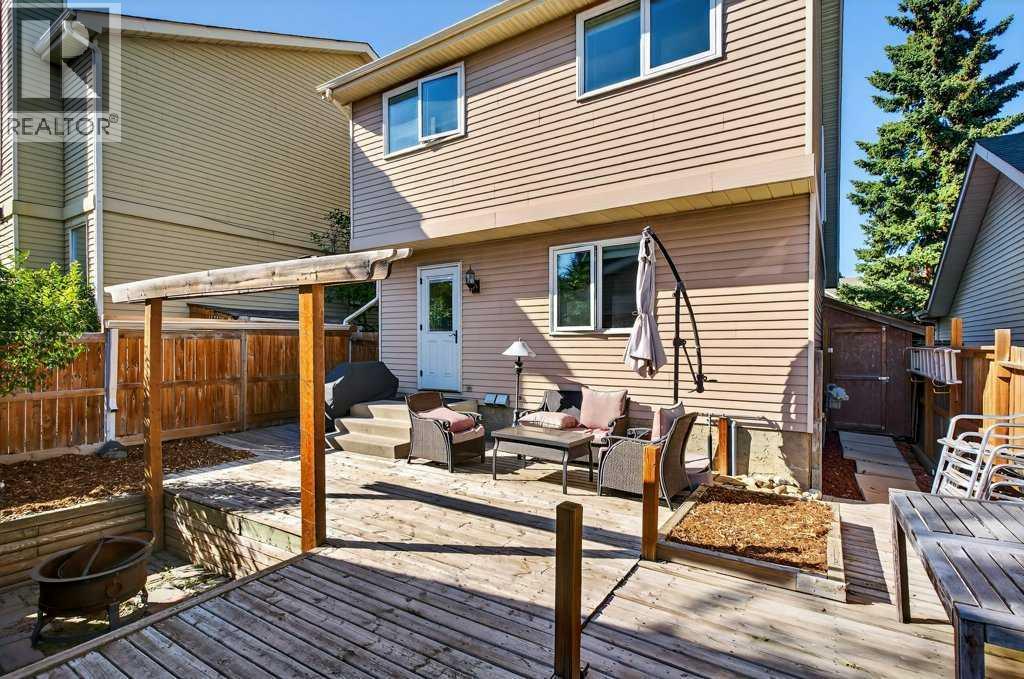 Photo 36 of 7 Strathearn Rise Sw, Calgary AB