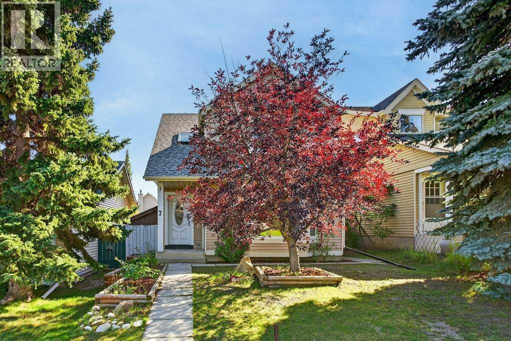 Photo 42 of 7 Strathearn Rise Sw, Calgary AB