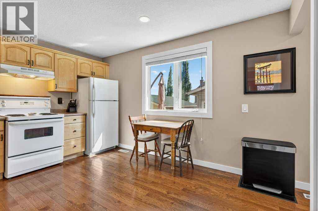 Photo 9 of 7 Strathearn Rise Sw, Calgary AB