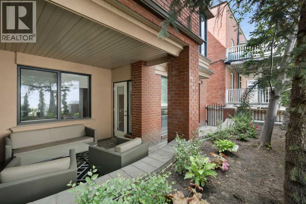Single Family House for Sale in   A Street SW Cliff Bungalow Calgary 