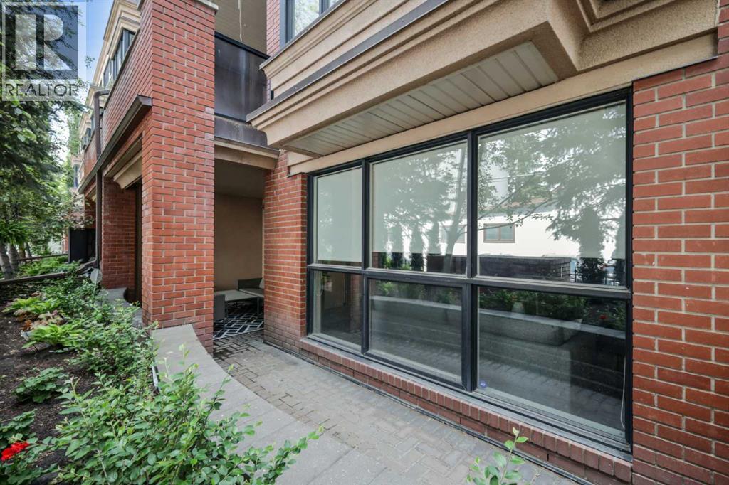 Single Family House for Sale in   A Street SW Cliff Bungalow Calgary 