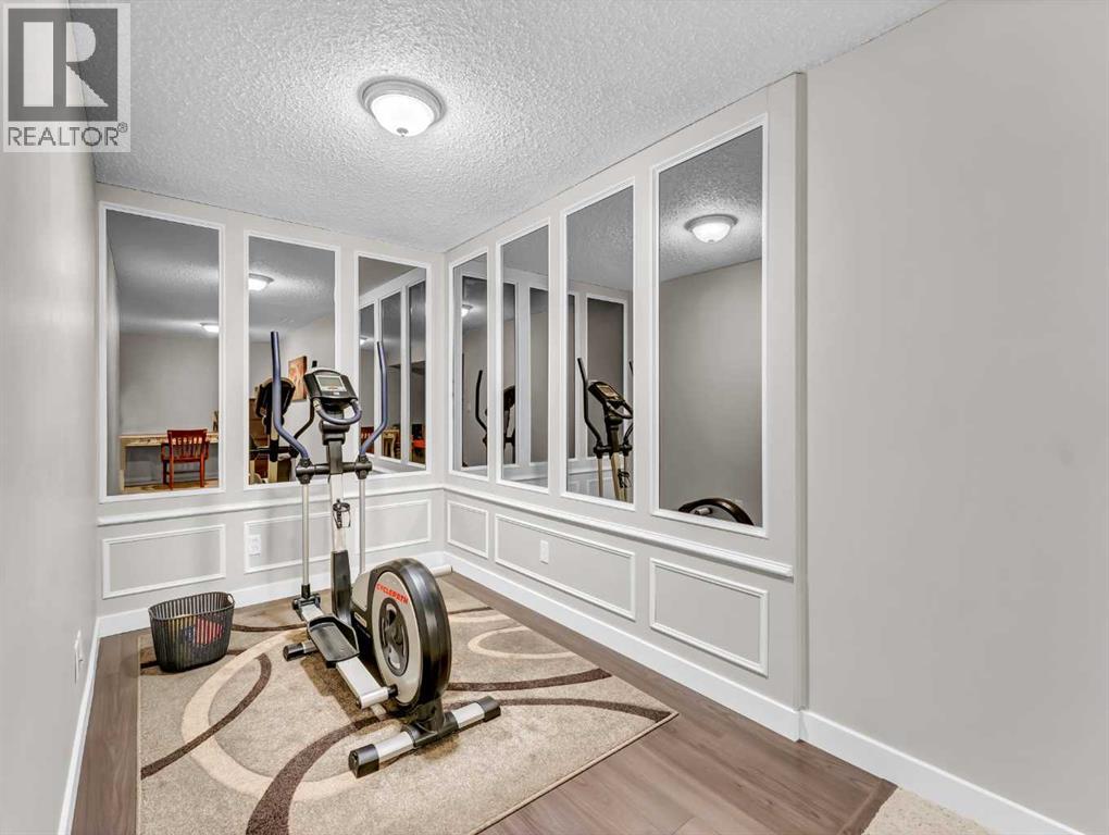 Single Family House Bungalow for Sale in  Clematis Court SE Connaught Medicine Hat 