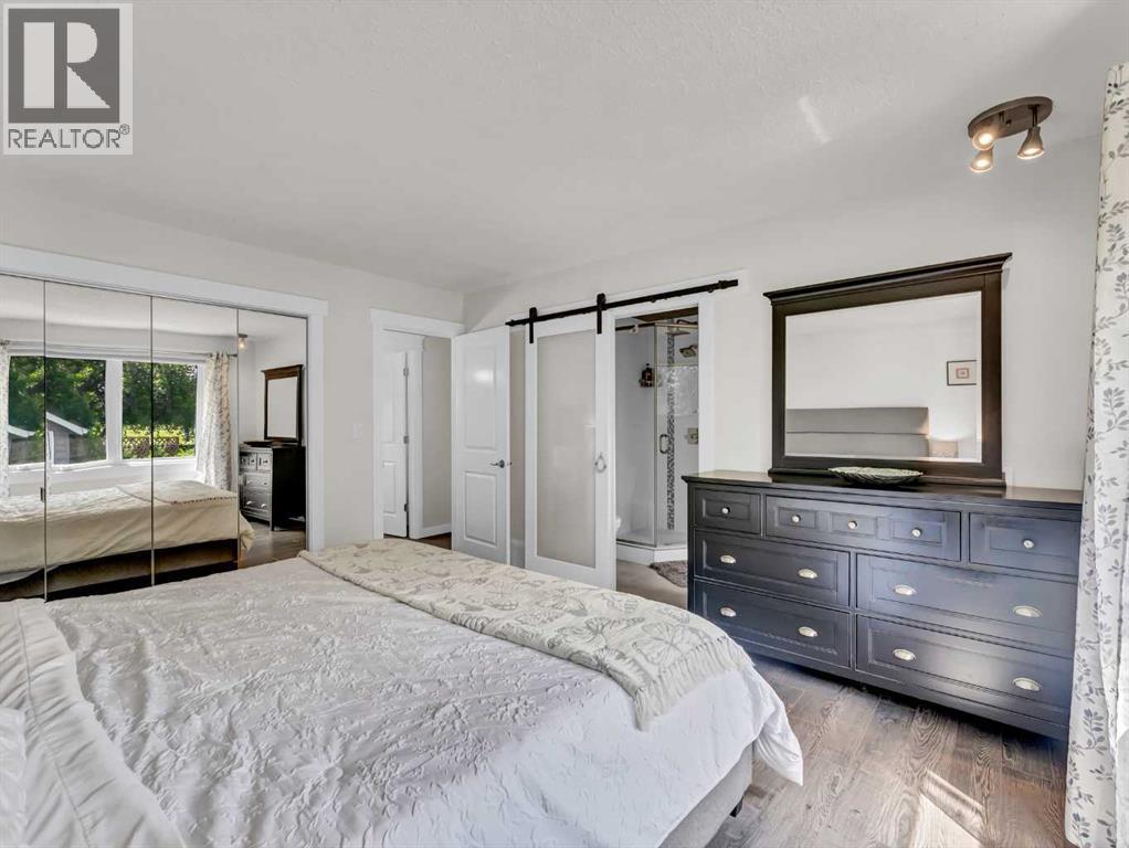 Single Family House Bungalow for Sale in  Clematis Court SE Connaught Medicine Hat 