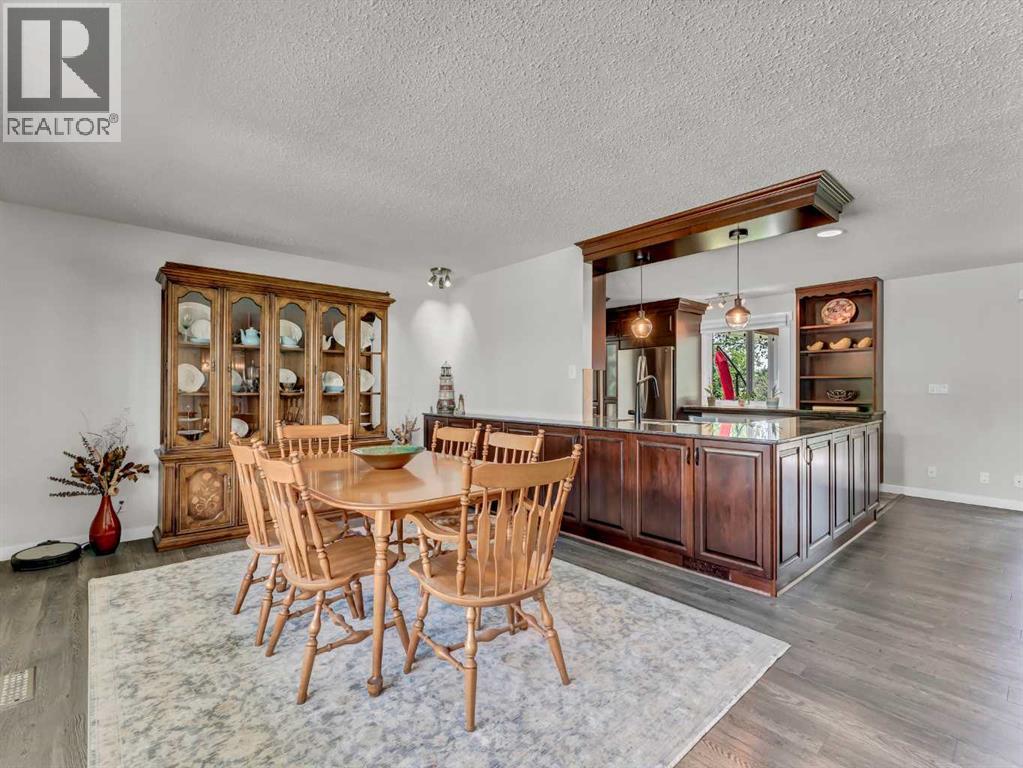Single Family House Bungalow for Sale in  Clematis Court SE Connaught Medicine Hat 