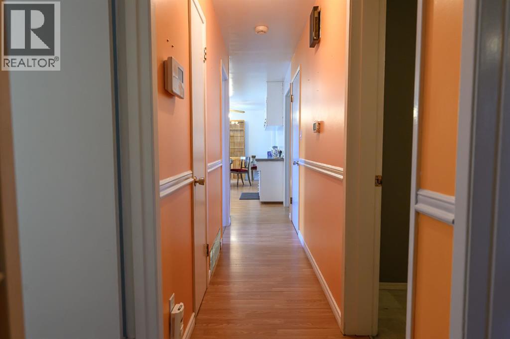 Single Family House Bungalow for Sale in   Avenue Mountview Grande Prairie 