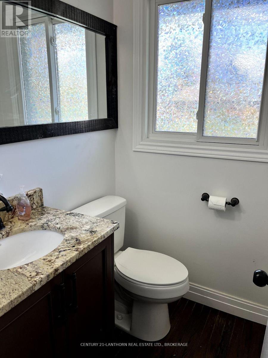 Photo 6 of 58 Cliff Crescent, Kingston ON