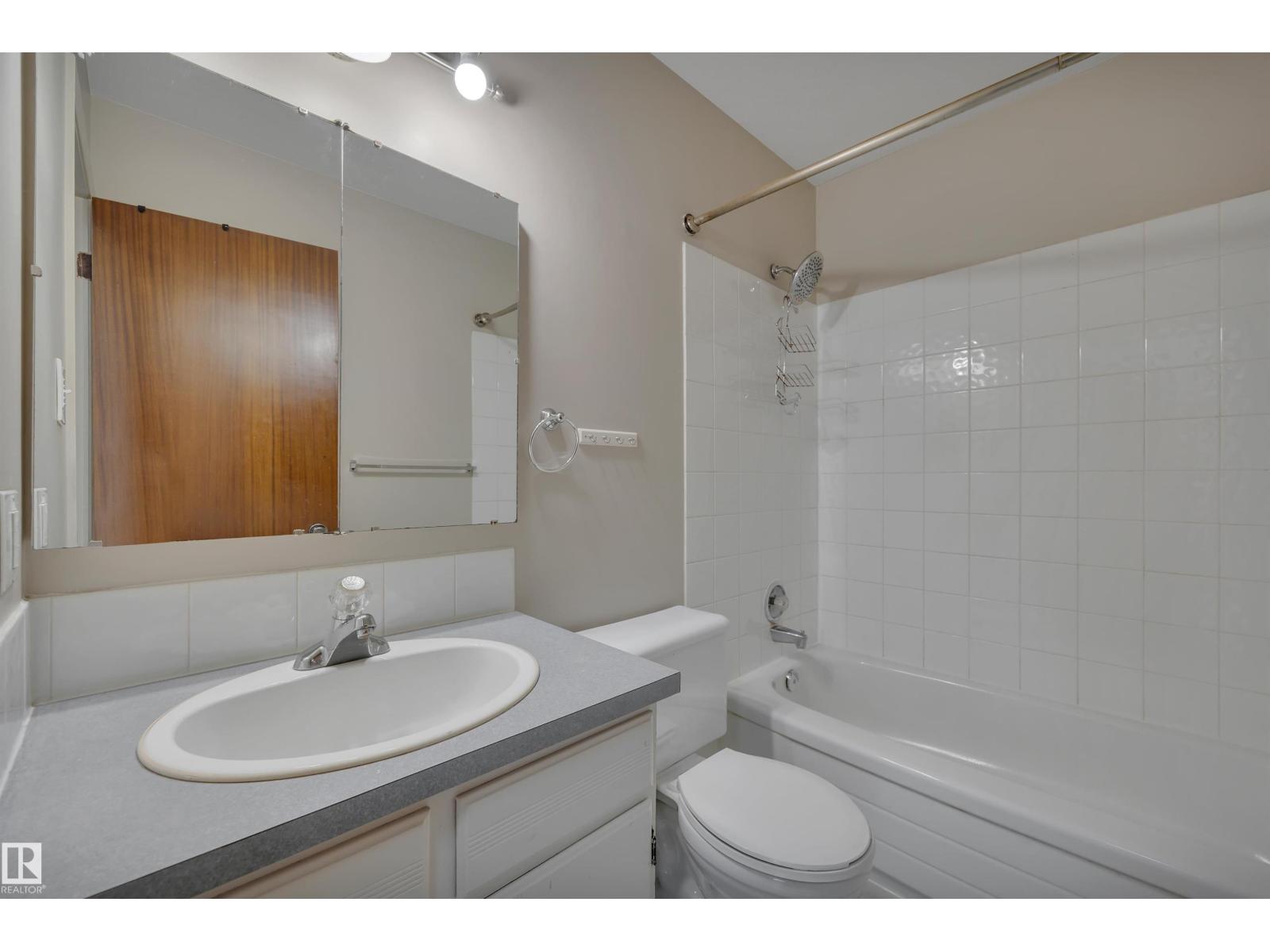 Photo 26 of 15020 83 St Nw, Edmonton AB