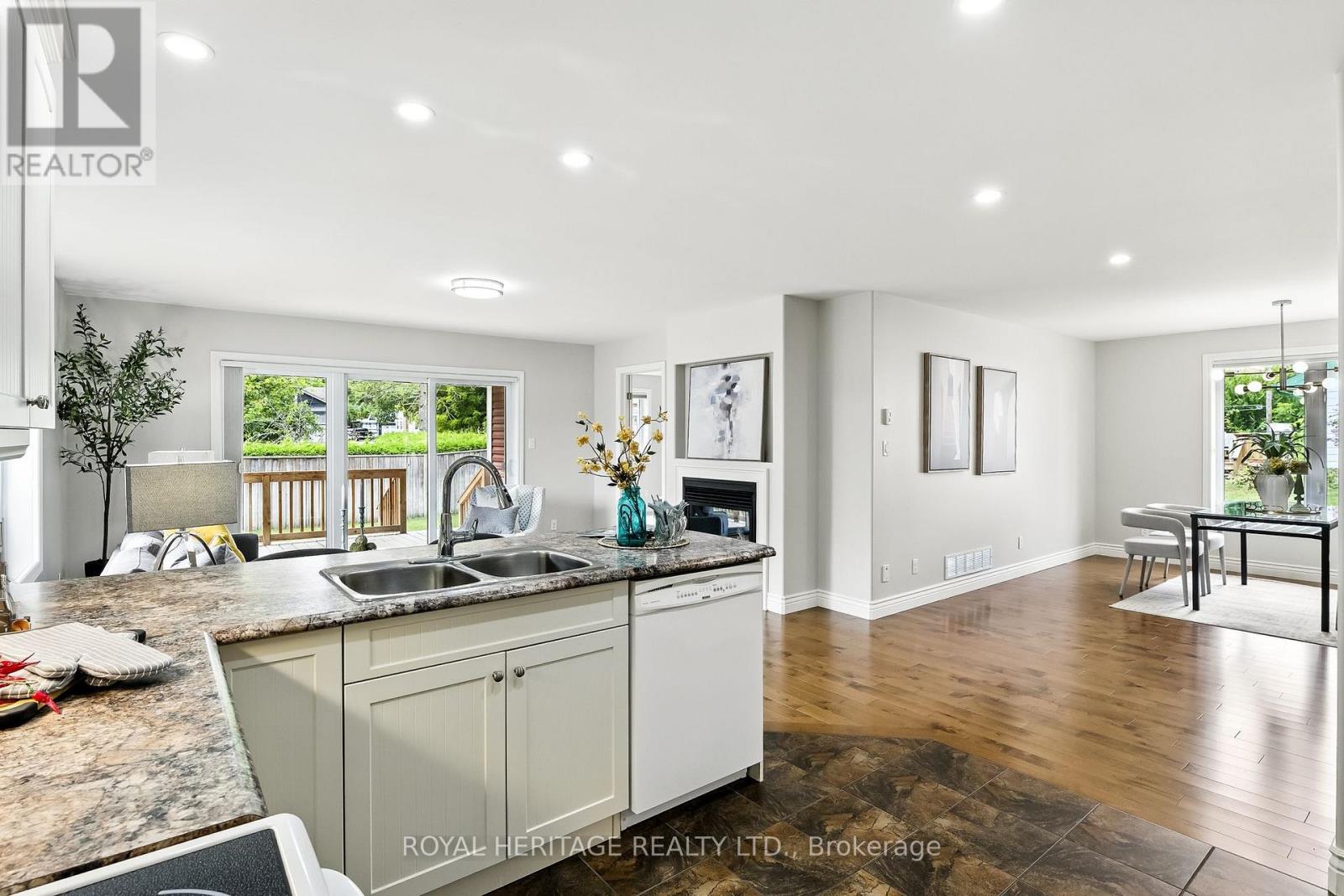 Photo 40 of 38 Alice Street, Brighton ON