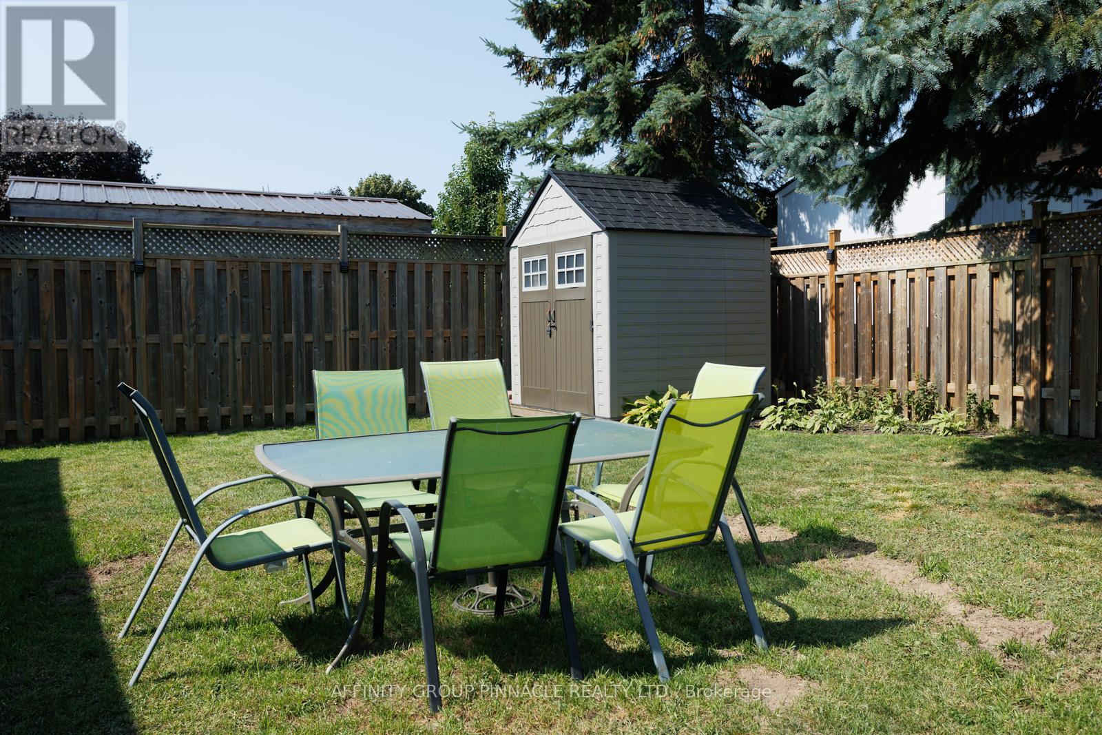 Photo 39 of 53 Madill Crescent, Kawartha Lakes ON