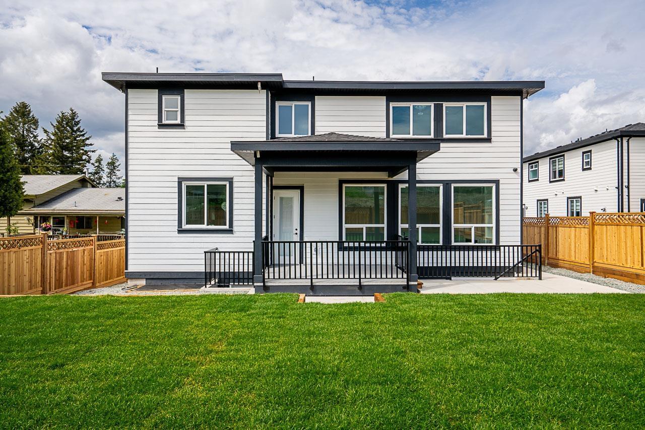 Photo 10 of 13978 113 A Avenue, Surrey BC