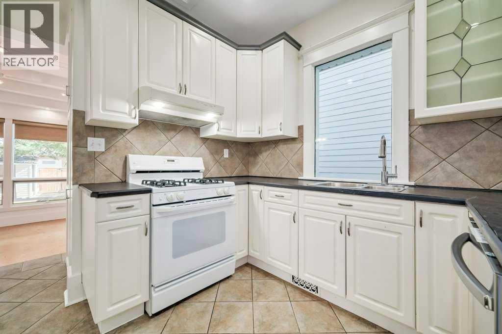 Single Family House Bungalow for Sale in   Avenue NE Crescent Heights Calgary 