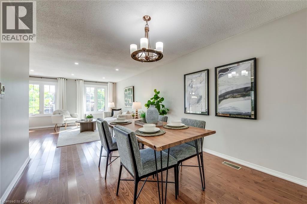 Photo 17 of 2309 Malcolm Crescent, Burlington ON